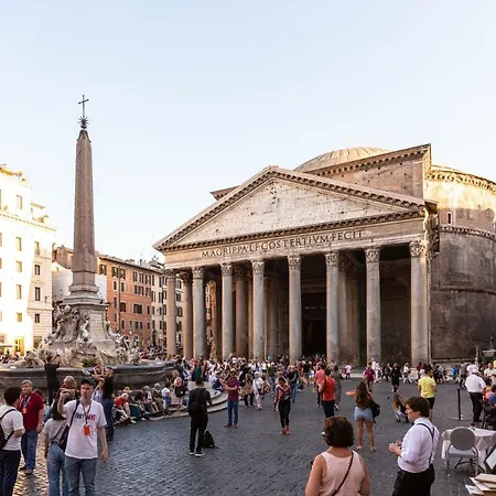 Pantheon Palazzo Nari Апартаменты Рим