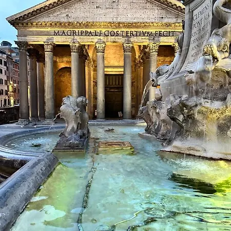 Pantheon Palazzo Nari